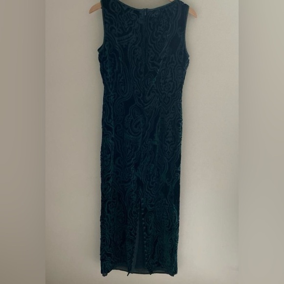 VINTAGE Dark green velvet maxi dress with scoop neck back size 6 - Picture 6 of 7